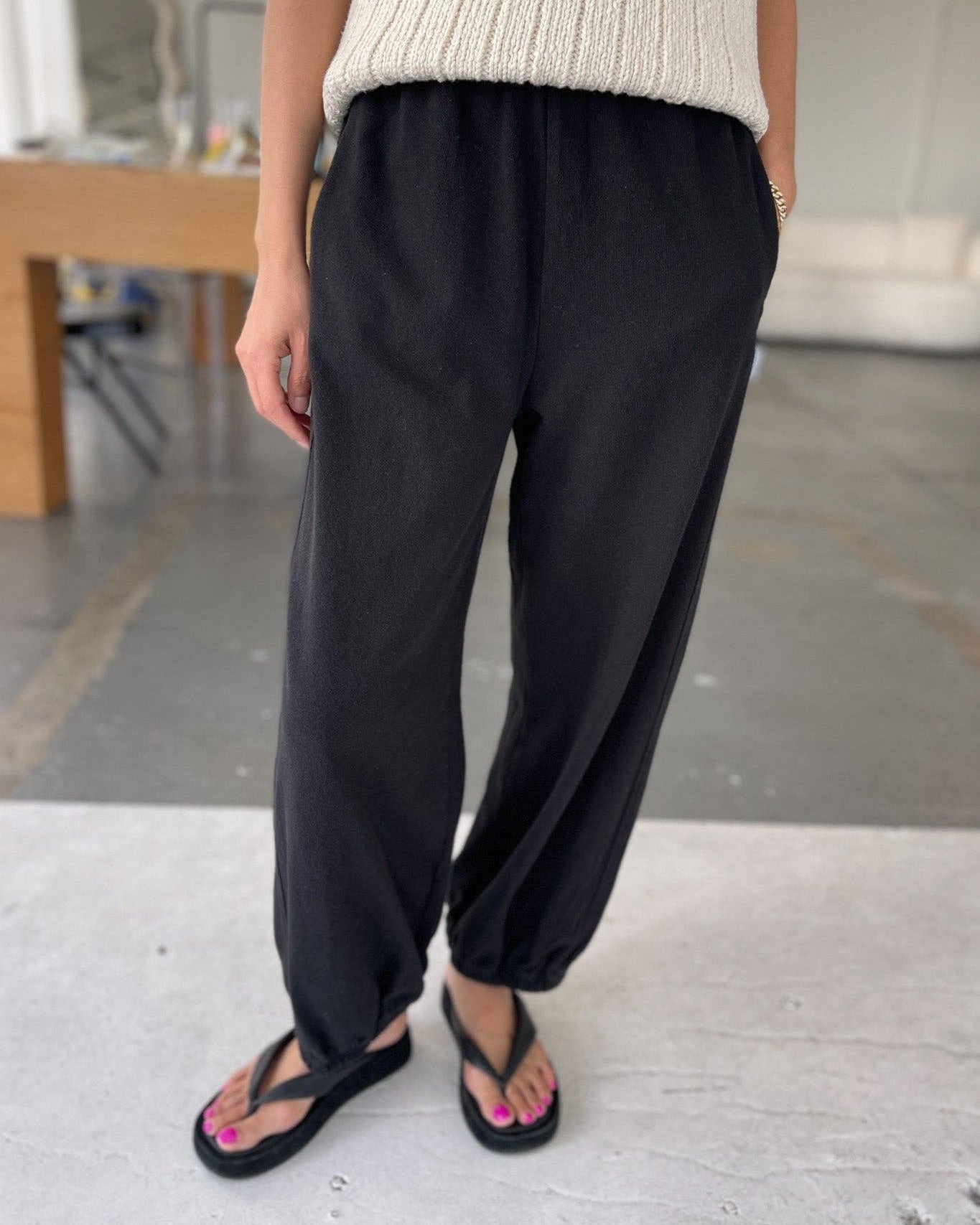 Balloon Pants: Black