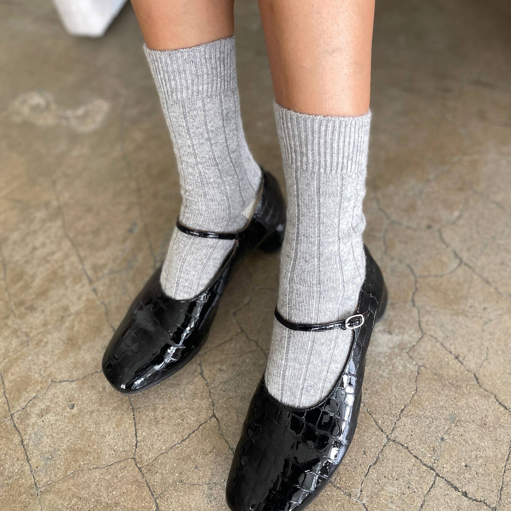 Classic Cashmere Socks: Grey Melange