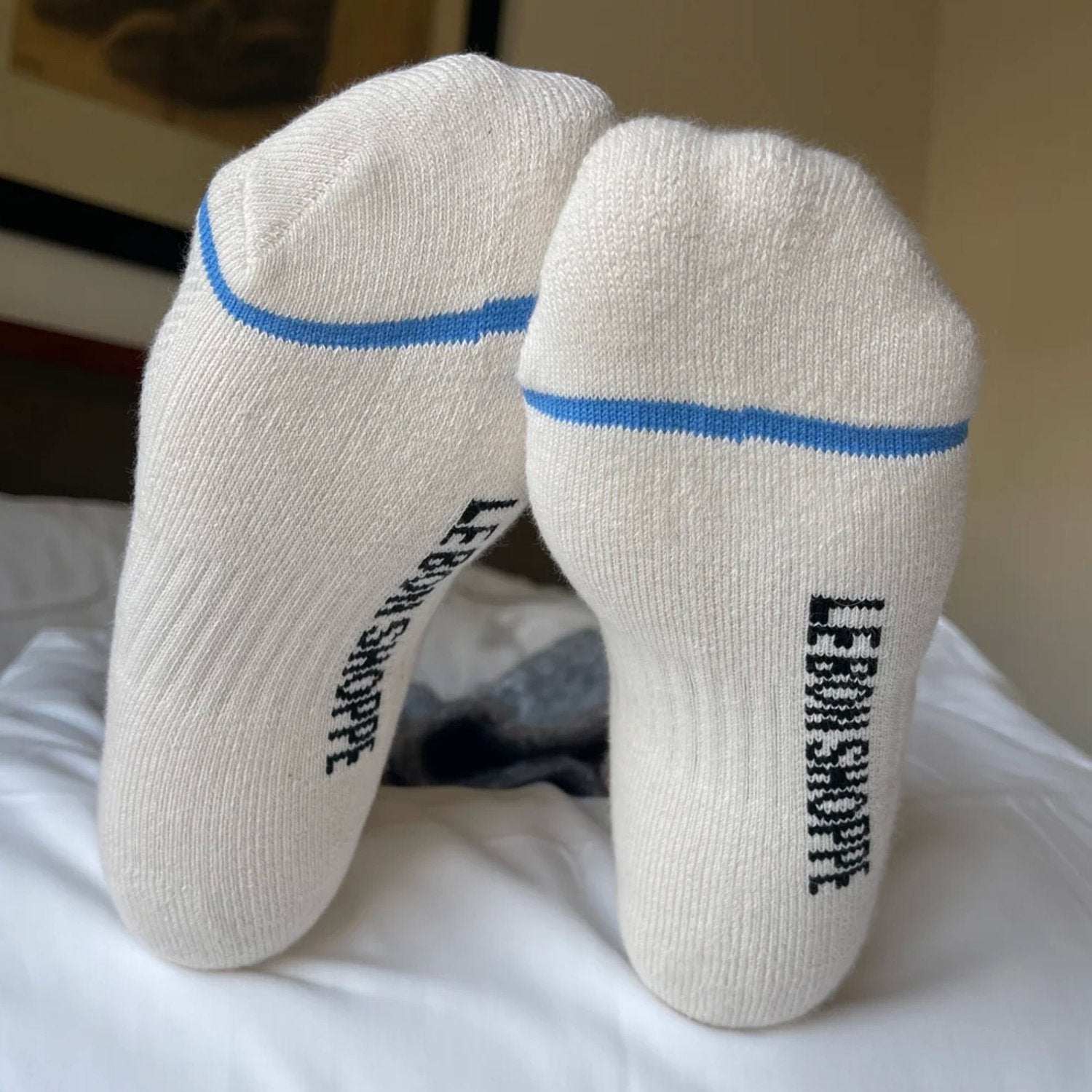 Girlfriend Socks Leche