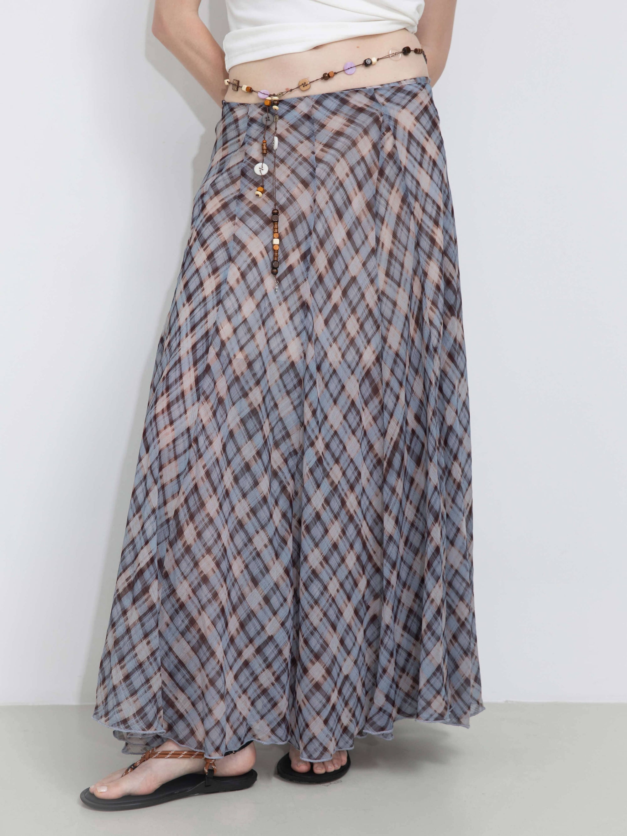 Asymmetrical Flowy Check Maxi Skirt: Blue