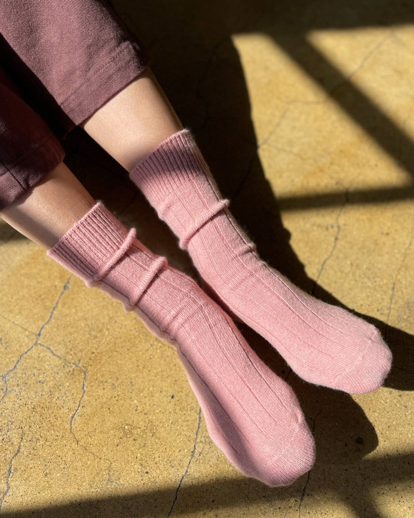 Classic Cashmere Socks: Rose Petal