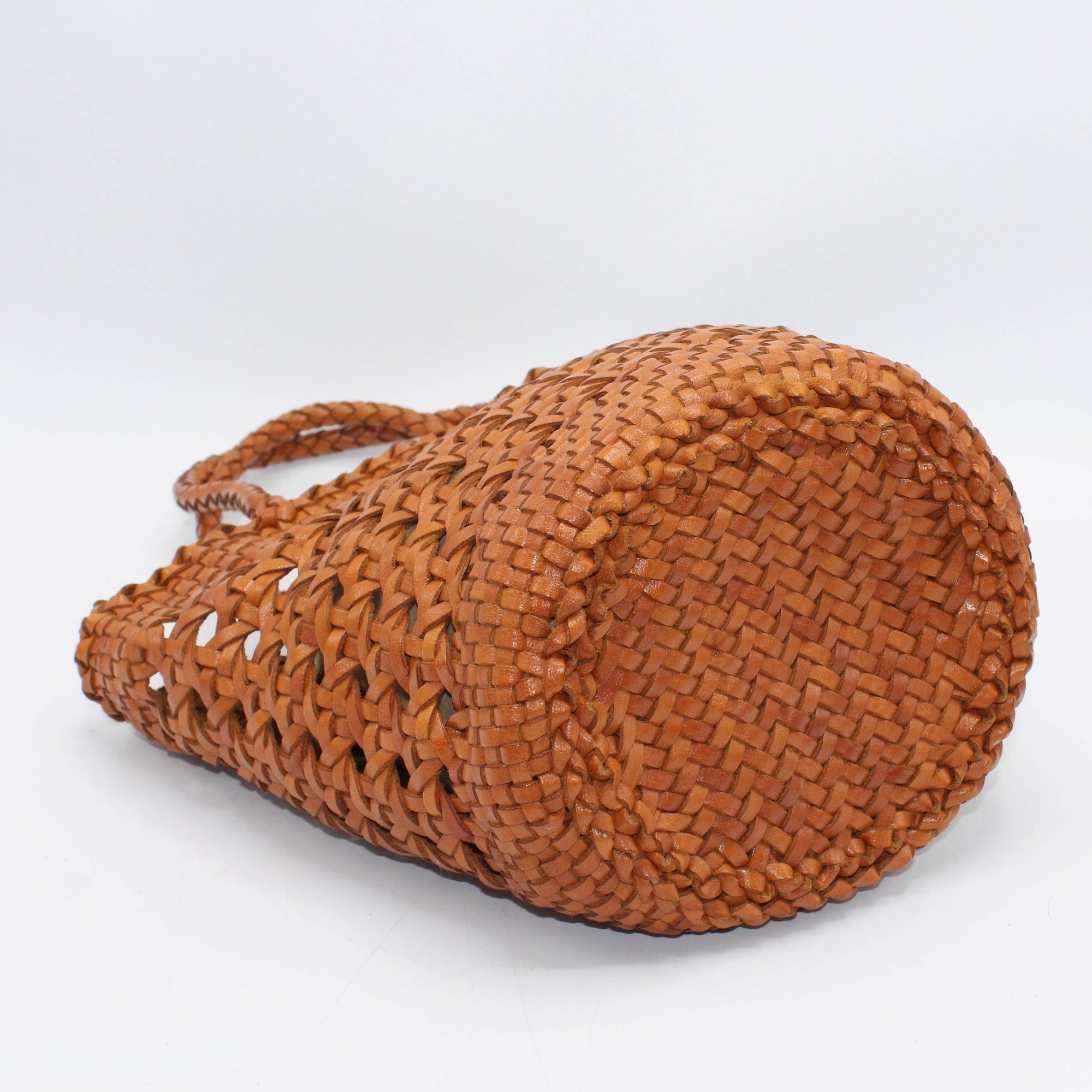Ivy Handwoven Basket Bag: Brown