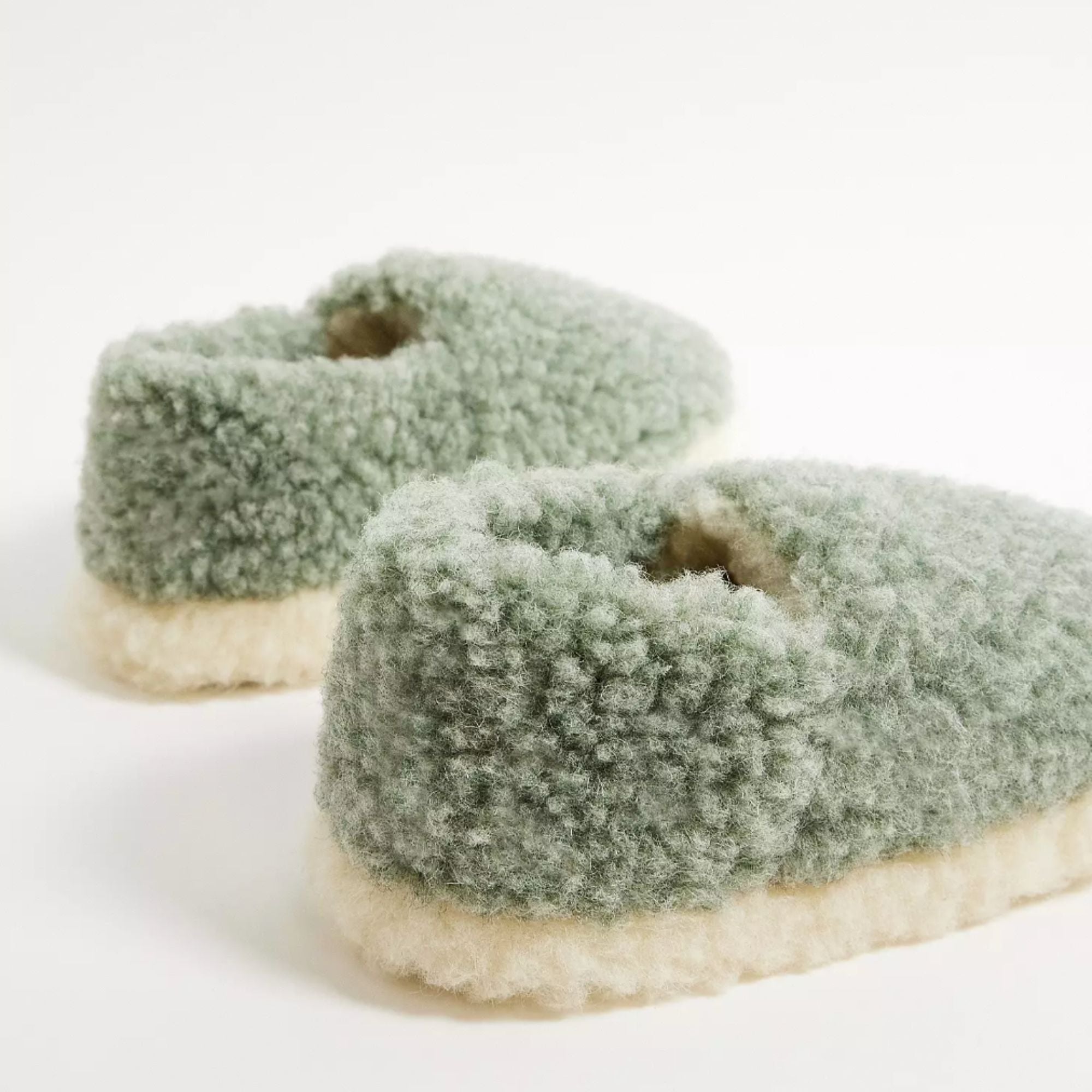 Full Slippers - Green