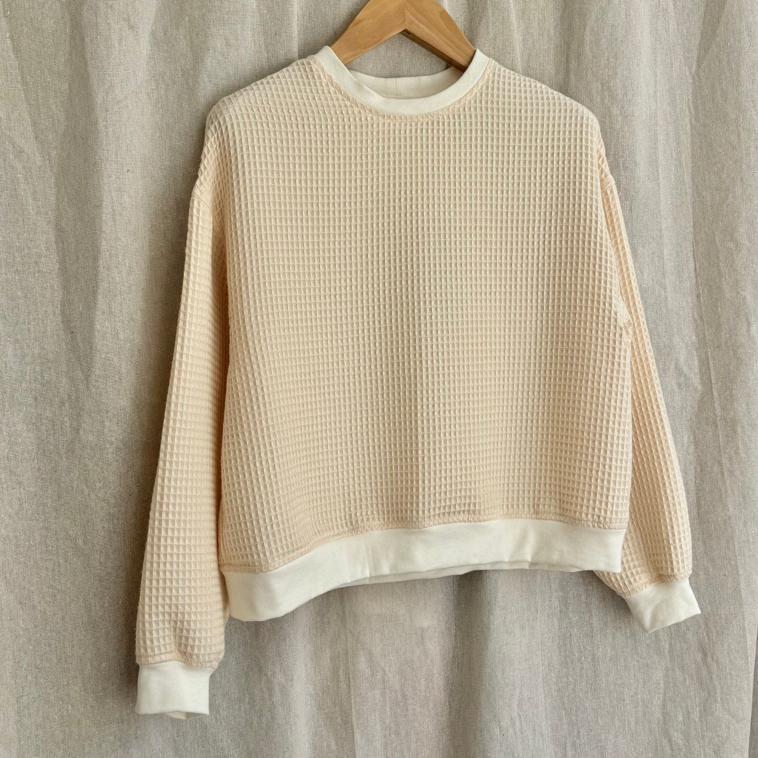 Izzy Sweatshirt Waffle Cotton Blush w/ Contrast Cuffs