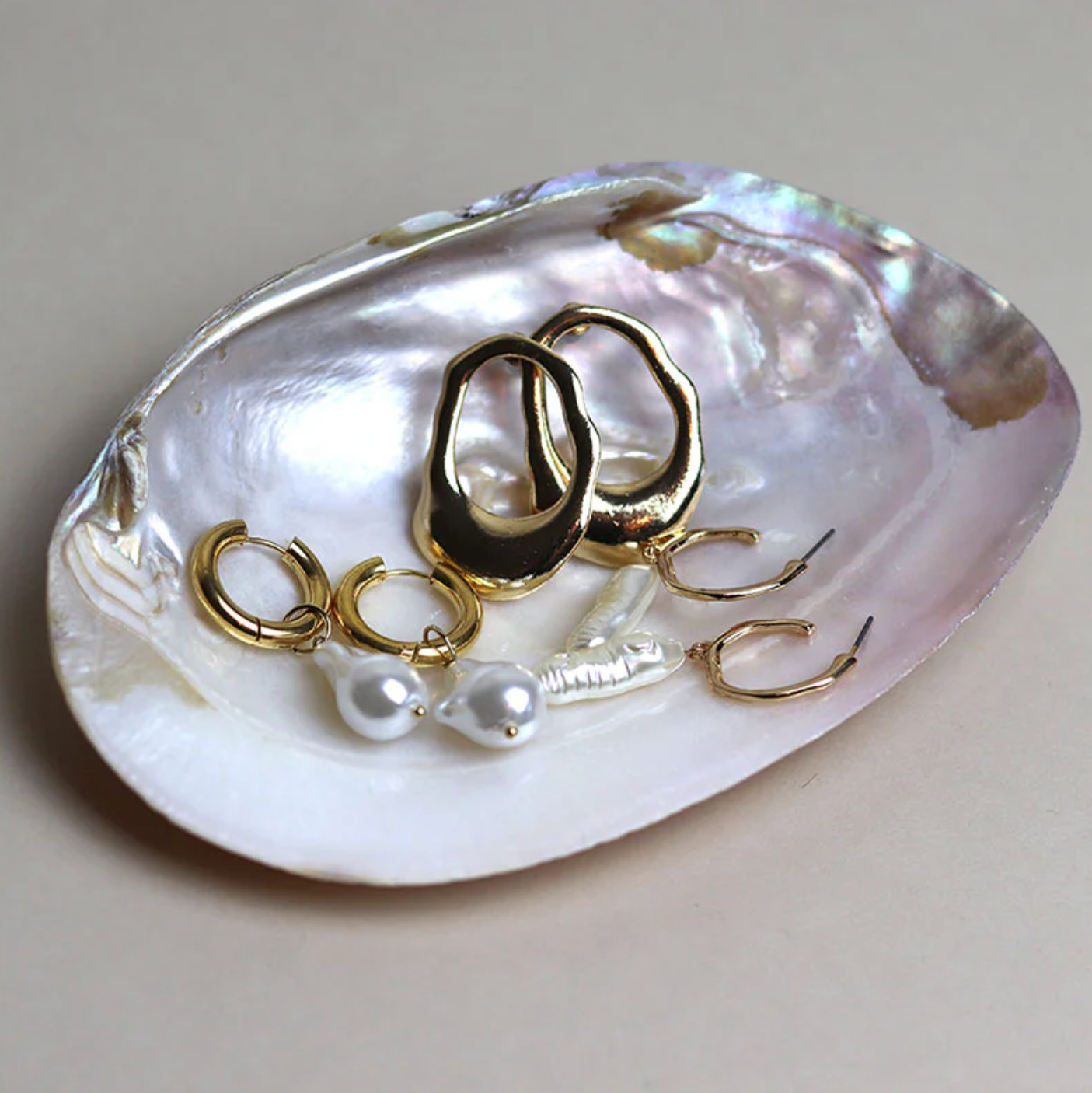 Pearl Shell Trinket Dish