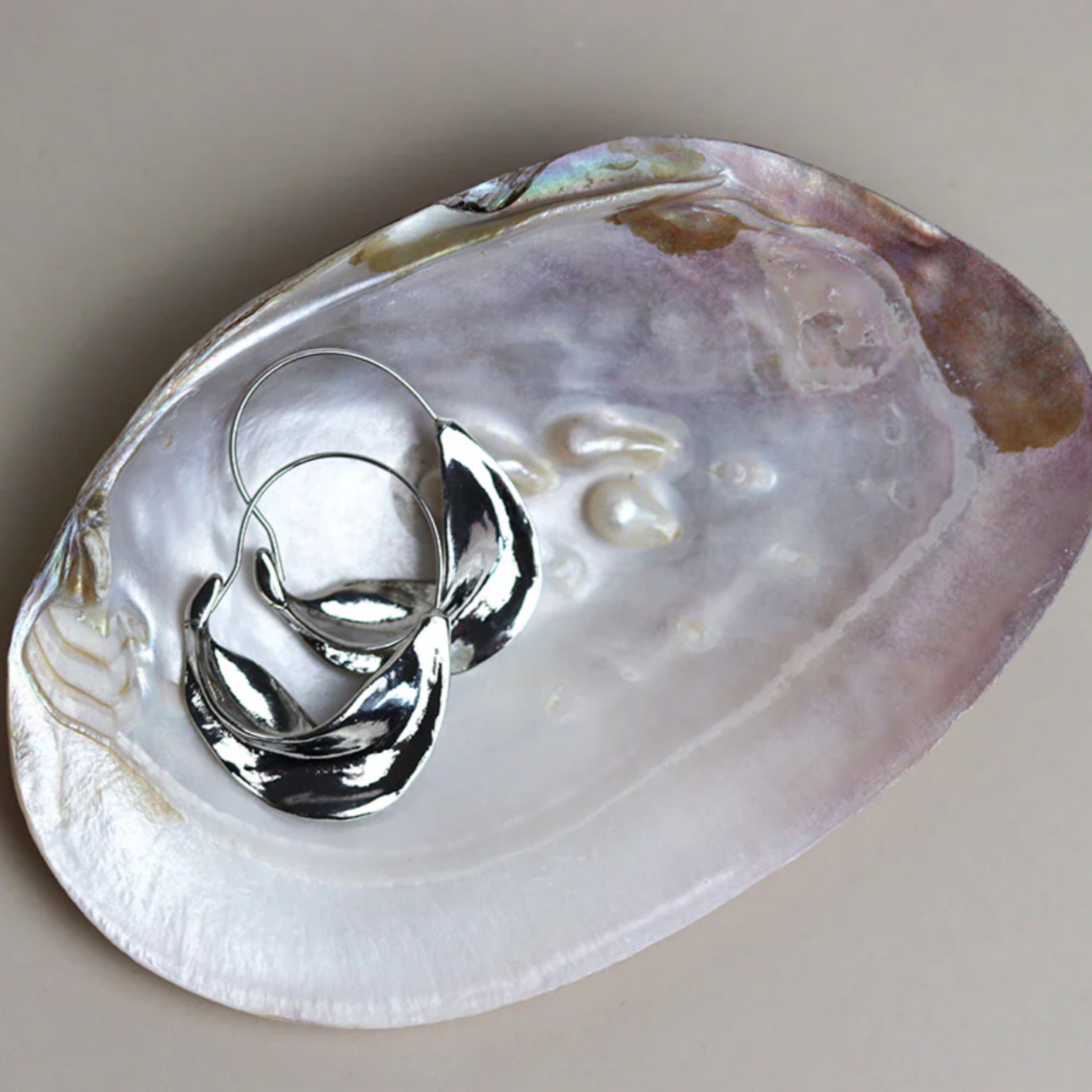 Pearl Shell Trinket Dish