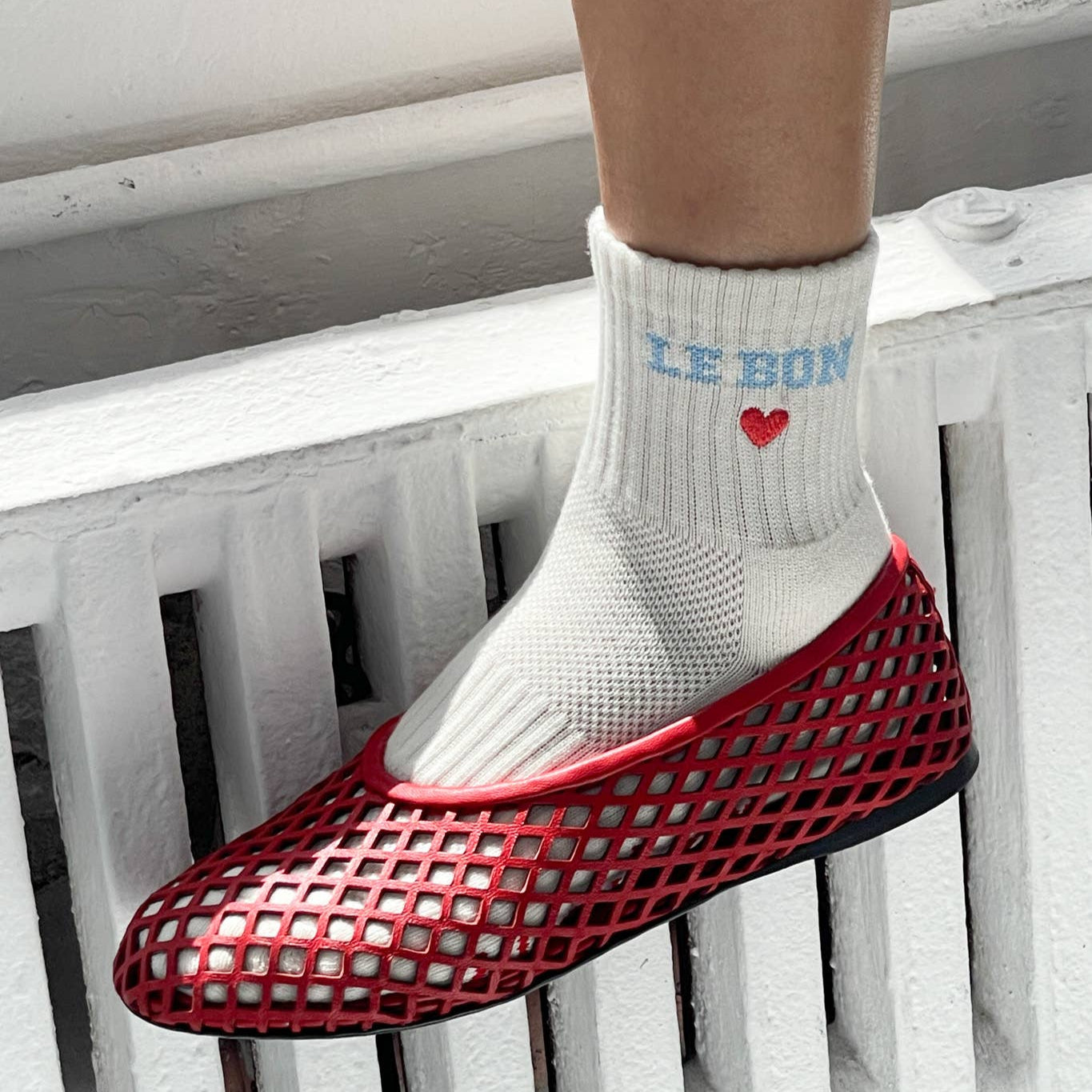 Embroidered Crew Socks: Vanilla