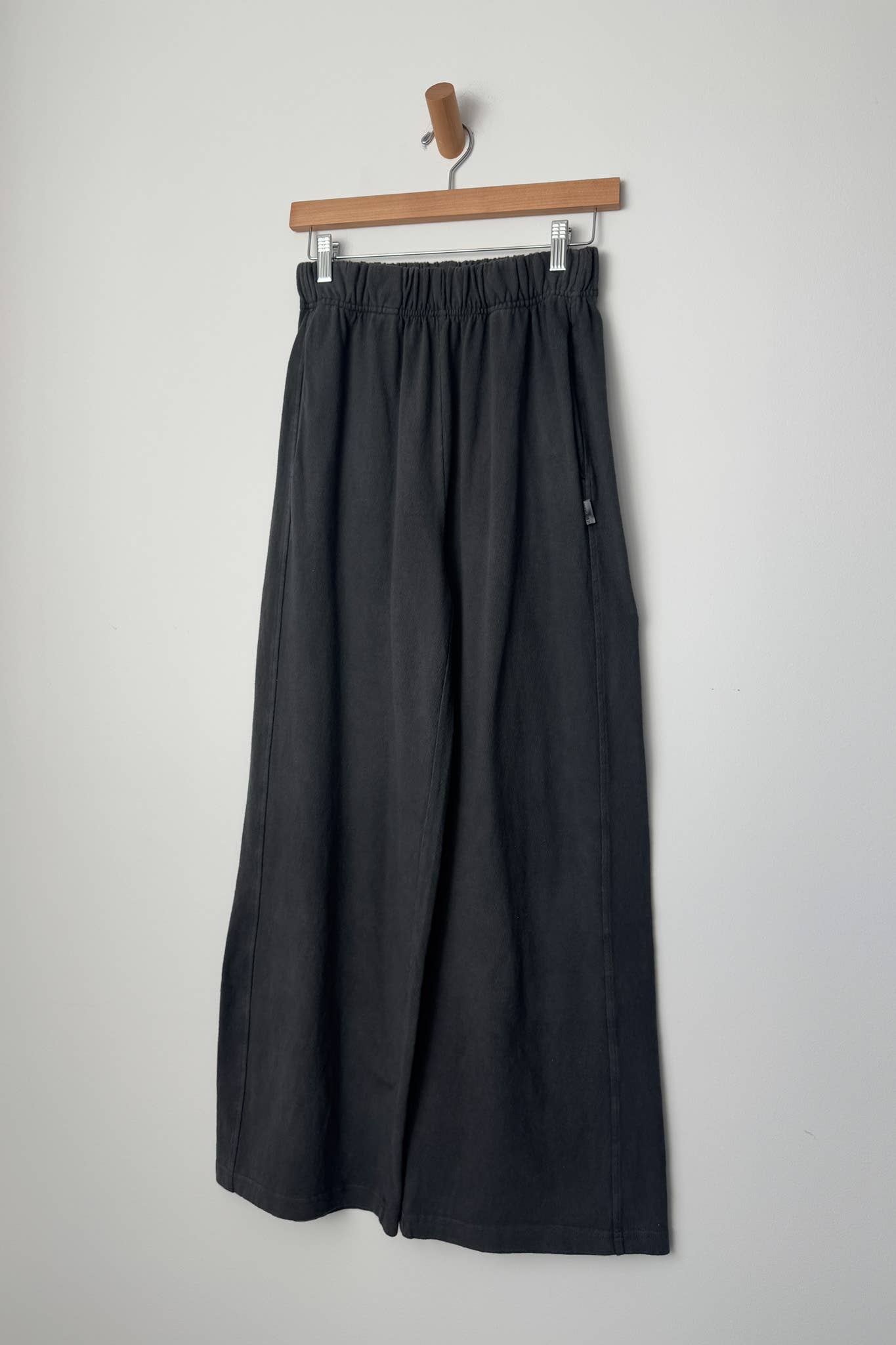 Breezy Pants: Coal