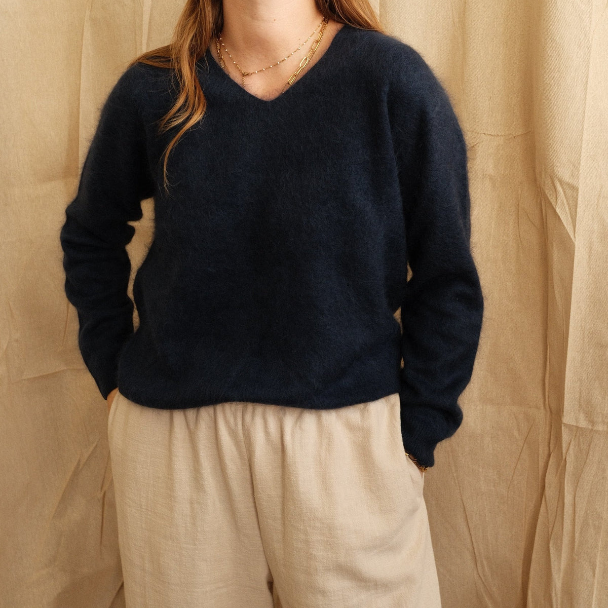 Jean V-Neck Knit - Navy